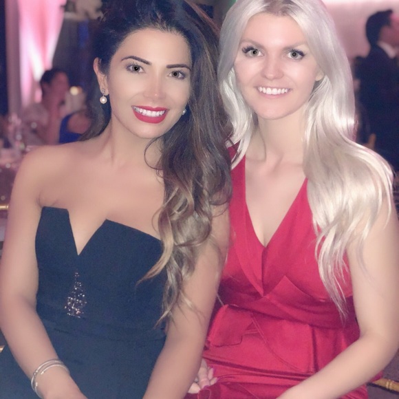 Long strapless Black BCBG gown - Picture 2 of 2